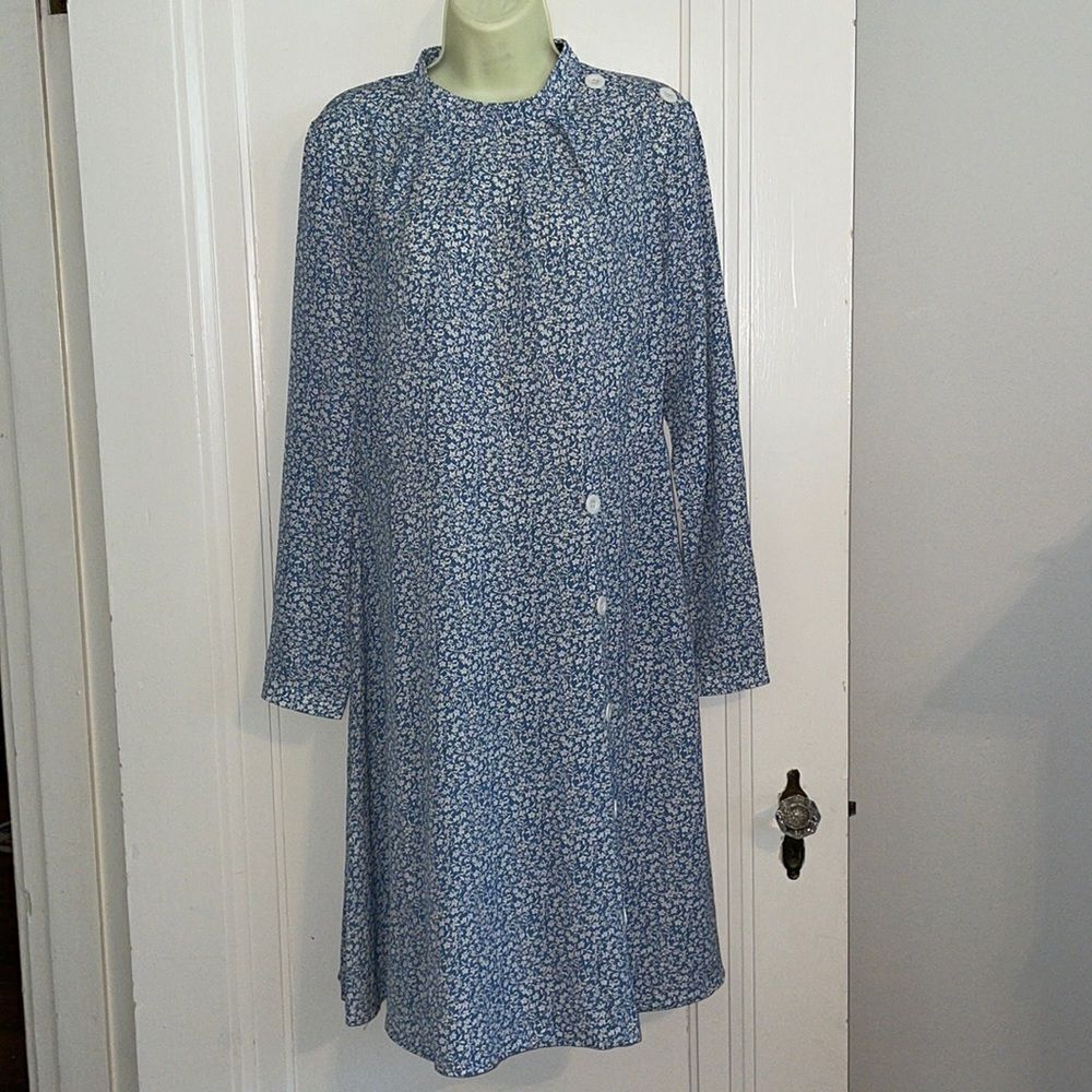 Allegra K light blue & white vintage look floral‎ print long sleeved dress